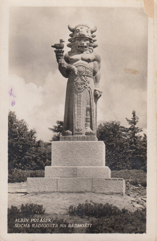 Socha Radegasta na Radhošti