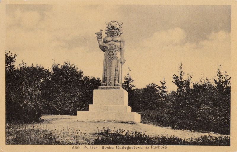 Socha radegastova na Radhošti