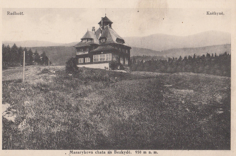 Masarykova chata na Bezkydě 960 m n. m.