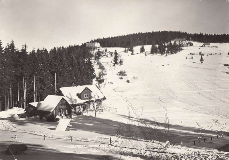 BESKYDY - BÍLÝ KŘÍŽ - horské rekreační středisko - 943 m n. m.
