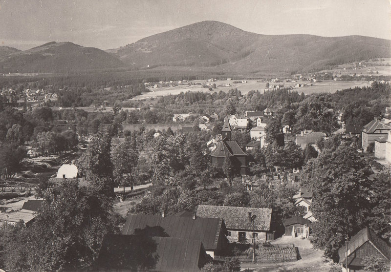 BYSTŘICE - Těšínské Beskydy - v pozadí Ostrý - 1045 m. n. v.
