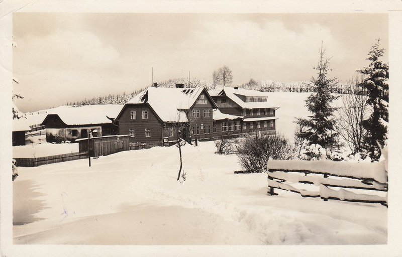 MORAVSKOSLEZSKÉ BESKYDY - Hotel Charbulák na Gruni