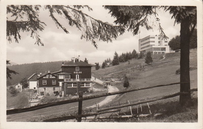 Hotel Bílý Kříž, Sulov a Daněk na Bílém Kříži