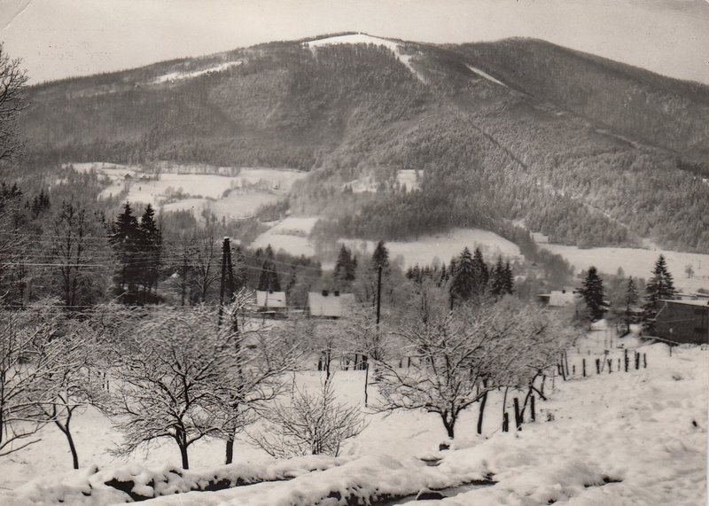 USTROŇ JASZOWIEC