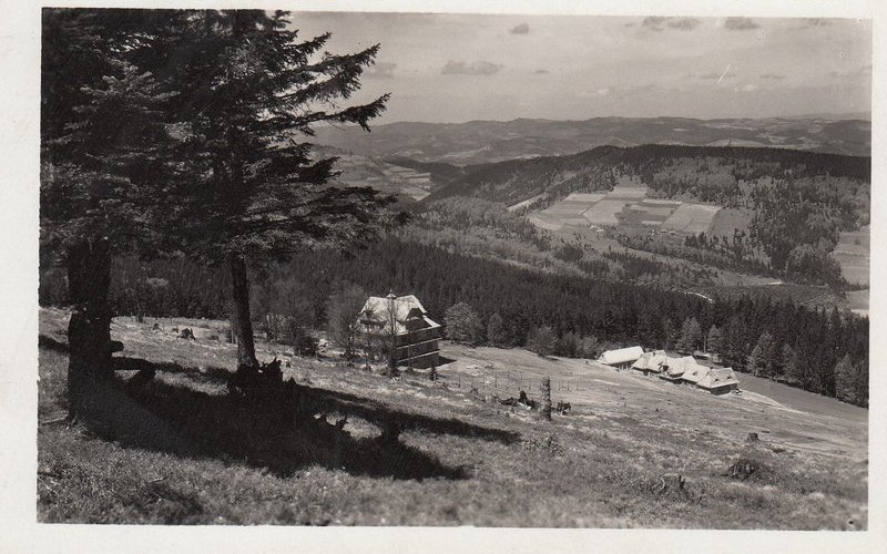 VELKÉ KARLOVICE - Velký Javorník