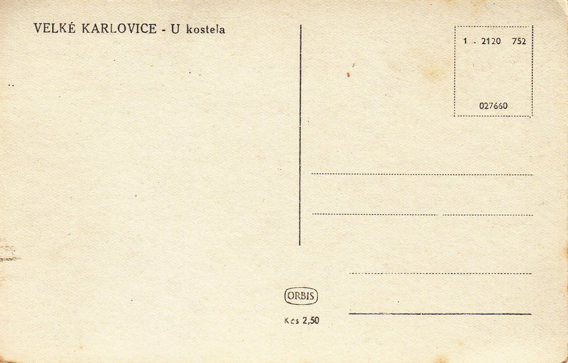 VELKÉ KARLOVICE - U kostela