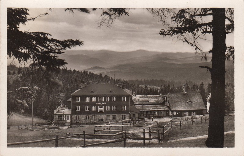 Turistická útulna u Daňků a hotel Sulov Beskydy - Bílý Kříž, 943 m n. m. - Veřejná hovorna, p. Staré Hamry