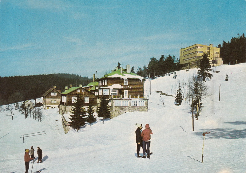 V001826