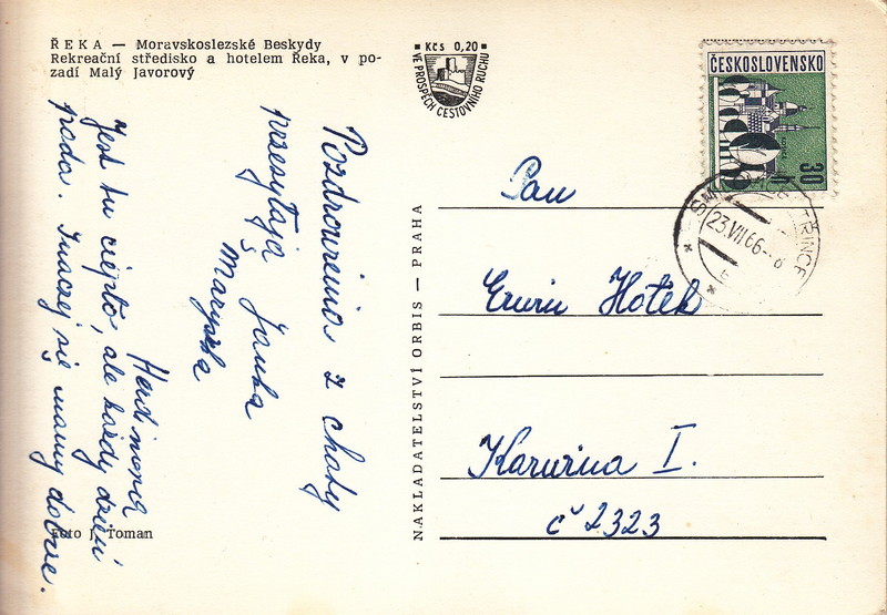 V001898