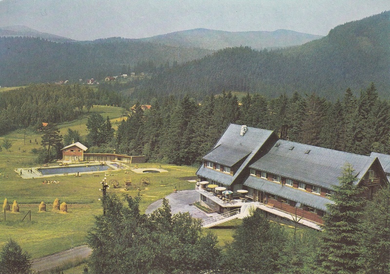 V002416