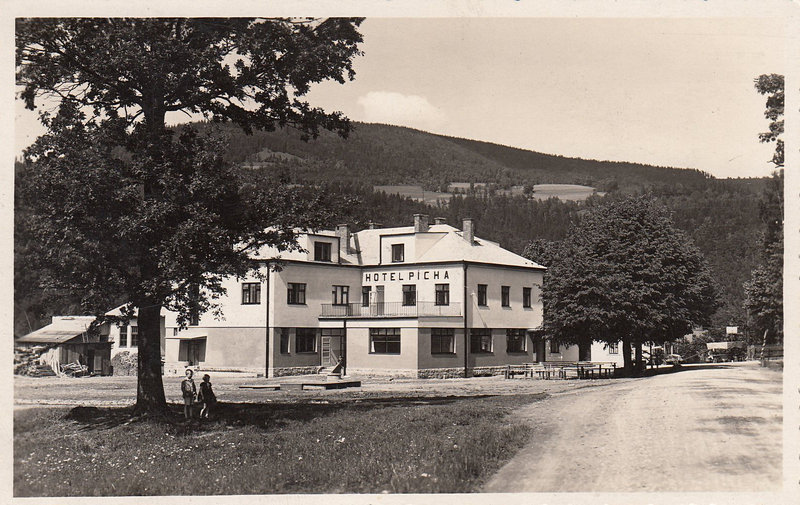 SLEZSKÉ BESKYDY - Údolí Morávku