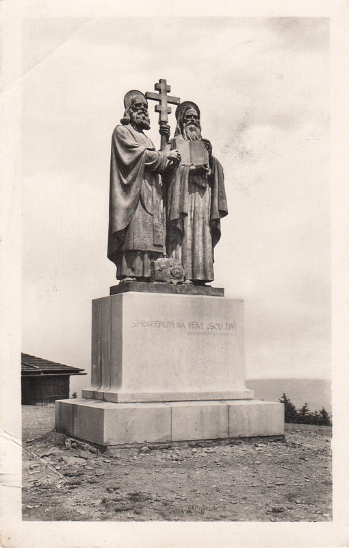 Socha sv. Cyrila a Metoděje na Radhošti